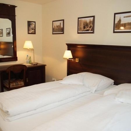 Bed and Breakfast Bialy Dwor Kwidzyn Exterior foto