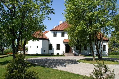 Bed and Breakfast Bialy Dwor Kwidzyn Exterior foto