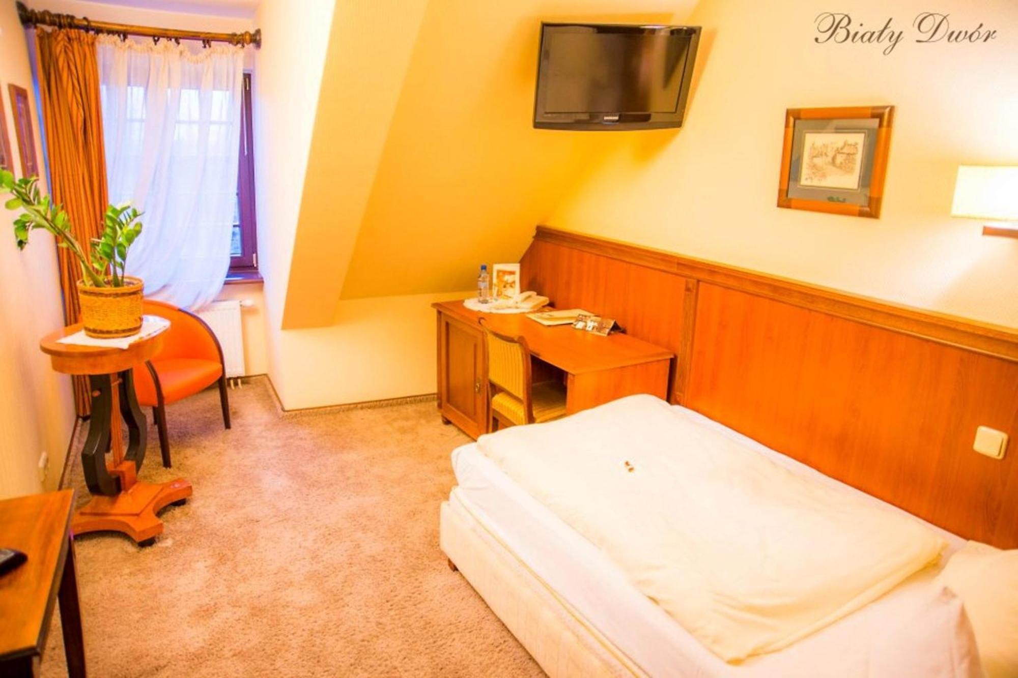 Bed and Breakfast Bialy Dwor Kwidzyn Exterior foto