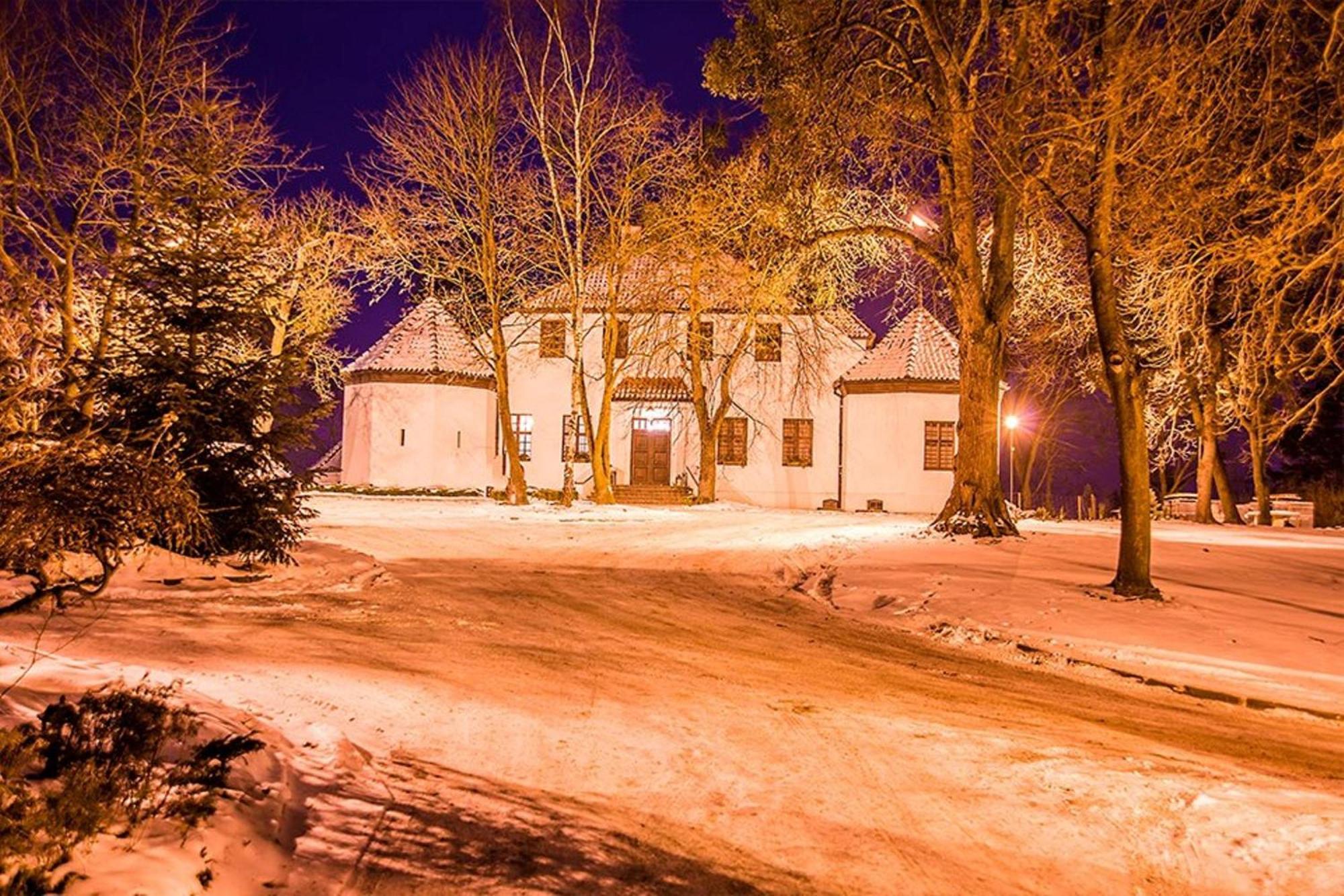 Bed and Breakfast Bialy Dwor Kwidzyn Exterior foto