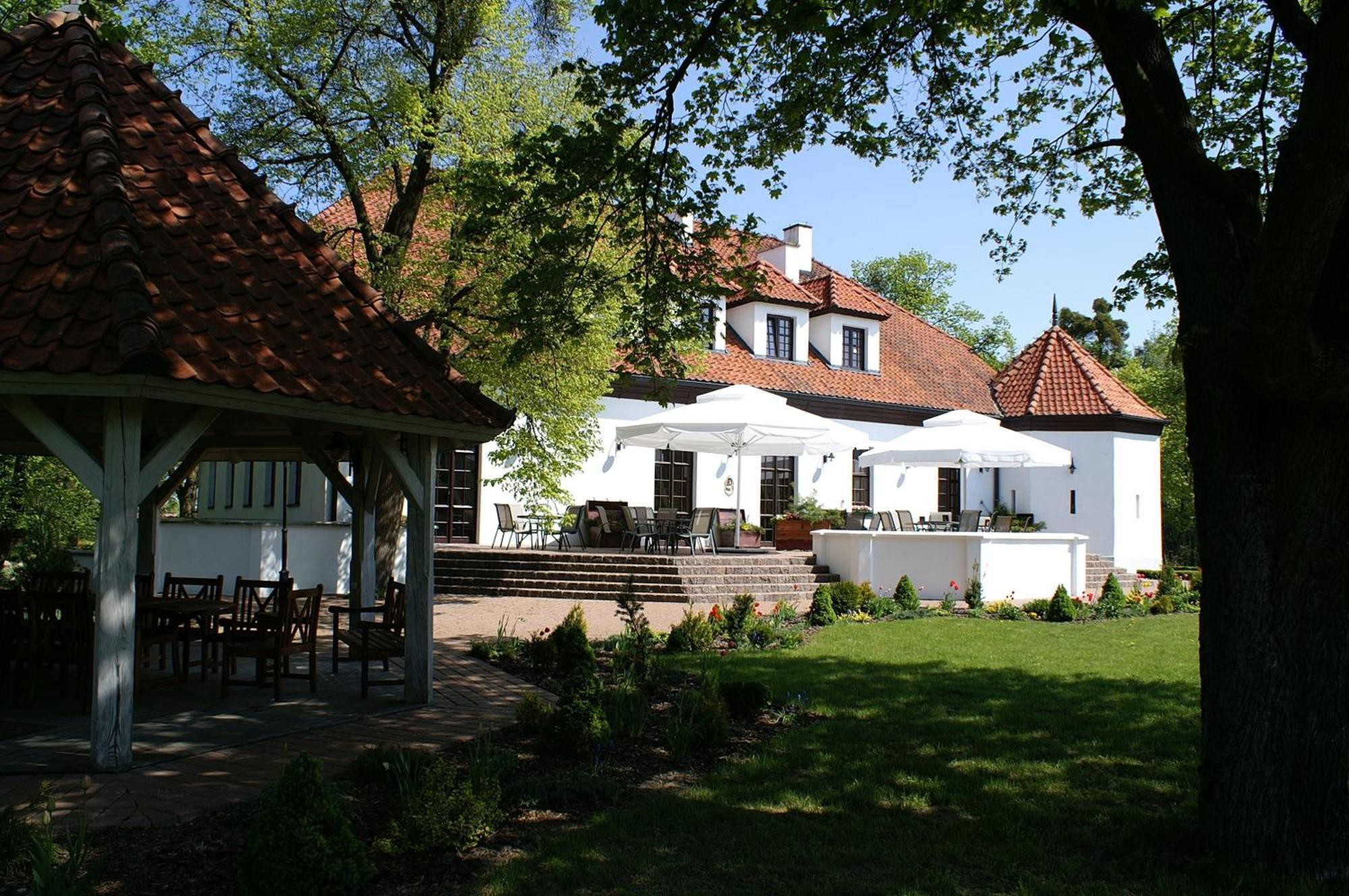 Bed and Breakfast Bialy Dwor Kwidzyn Exterior foto