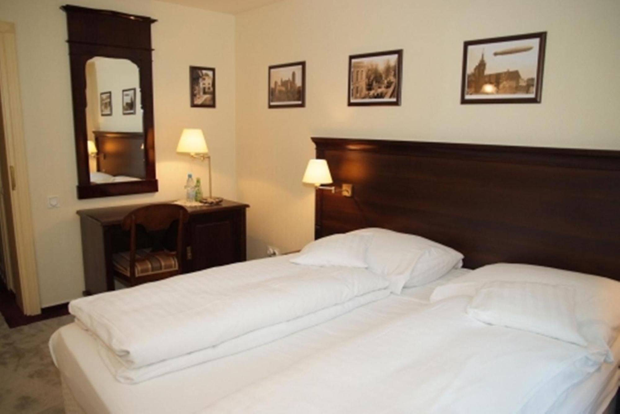 Bed and Breakfast Bialy Dwor Kwidzyn Exterior foto