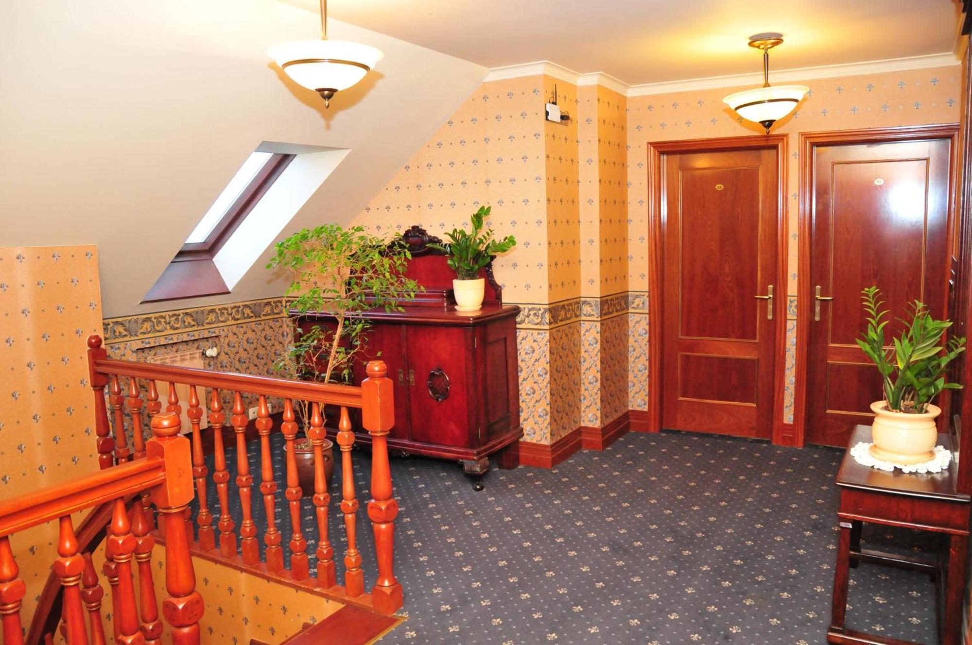 Bed and Breakfast Bialy Dwor Kwidzyn Exterior foto
