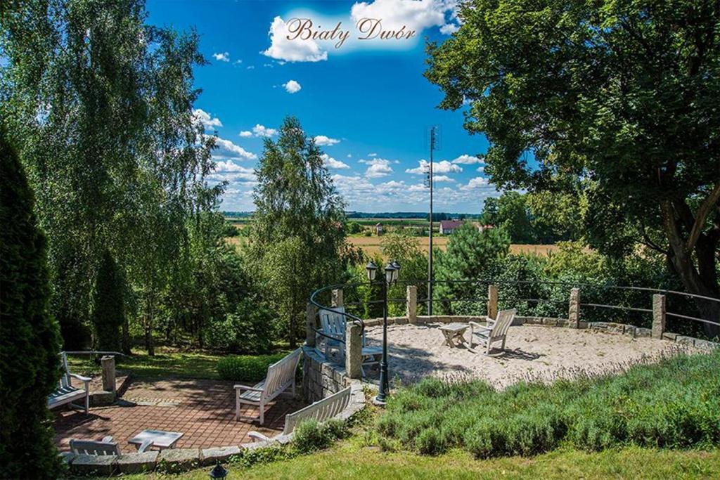 Bed and Breakfast Bialy Dwor Kwidzyn Exterior foto