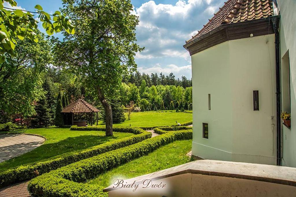 Bed and Breakfast Bialy Dwor Kwidzyn Exterior foto