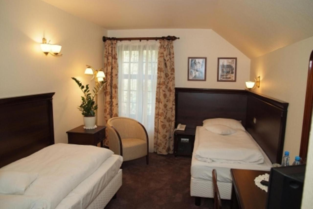 Bed and Breakfast Bialy Dwor Kwidzyn Zimmer foto